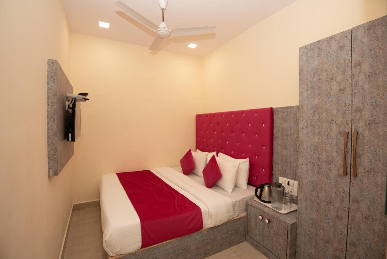 Hotel Priceless Suite Bombay Exhibition Centre Goregaon West Bombay Exterior foto