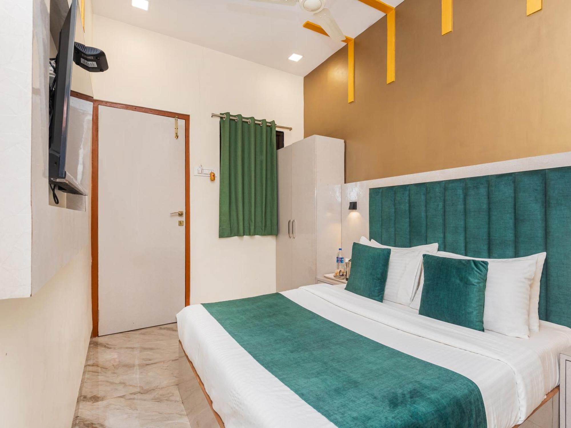 Hotel Priceless Suite Bombay Exhibition Centre Goregaon West Bombay Exterior foto